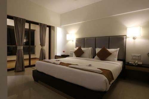 Hotel Abhishek Beach Resort And Spa