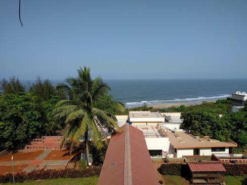 Hotel Abhishek Beach Resort And Spa