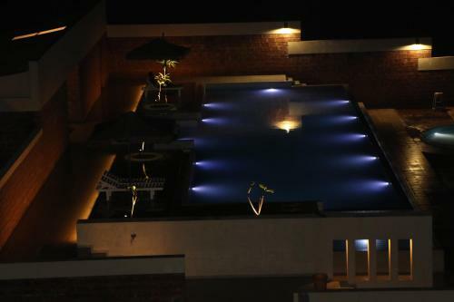Hotel Abhishek Beach Resort And Spa