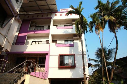 Bed & Breakfast Vrundavan Deluxe