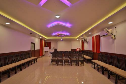 Hydel Palace Hotel & Resorts Athirappally