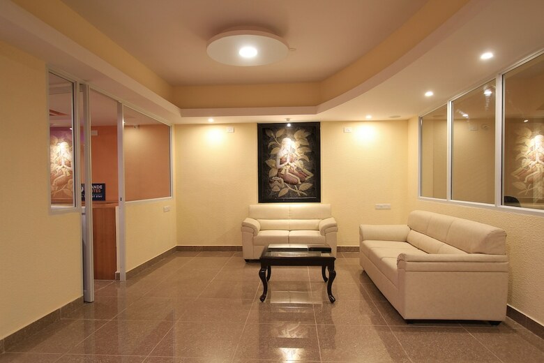 Hotel Arra Grande Suites