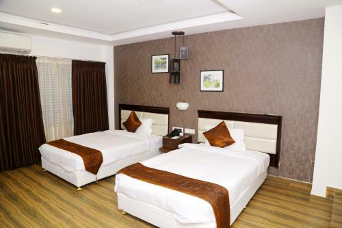 Kga Elite Continental Hotel
