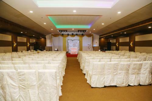 Kga Elite Continental Hotel