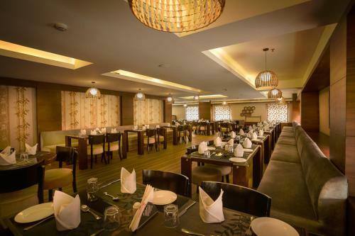 Kga Elite Continental Hotel