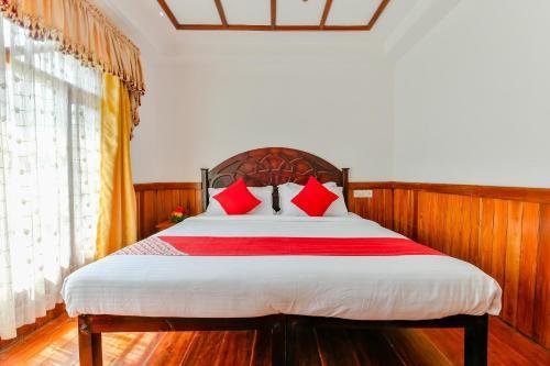Oyo 23104 Houseboat Indraprastham Four Square 4 Bhk