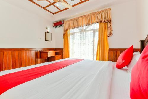 Oyo 23104 Houseboat Indraprastham Four Square 4 Bhk