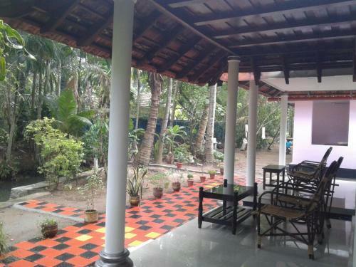Bed & Breakfast Munroe Days Homestay