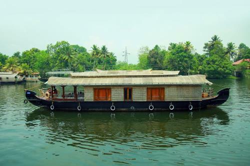 Hotel Angel Houseboat