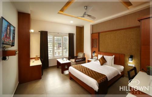 Kgees - Hill Town Hotel