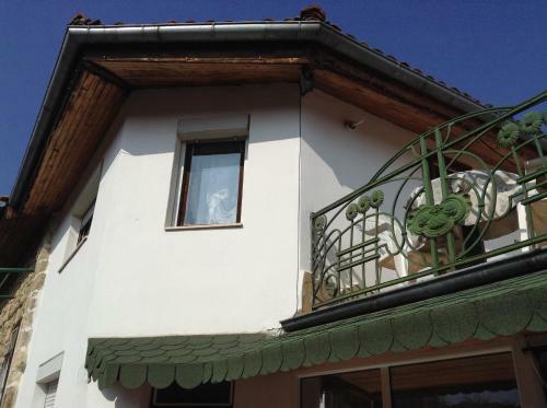 Hostal Vanda Guest House