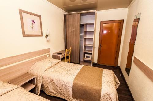 Hostal Polyarny Krug Guest House