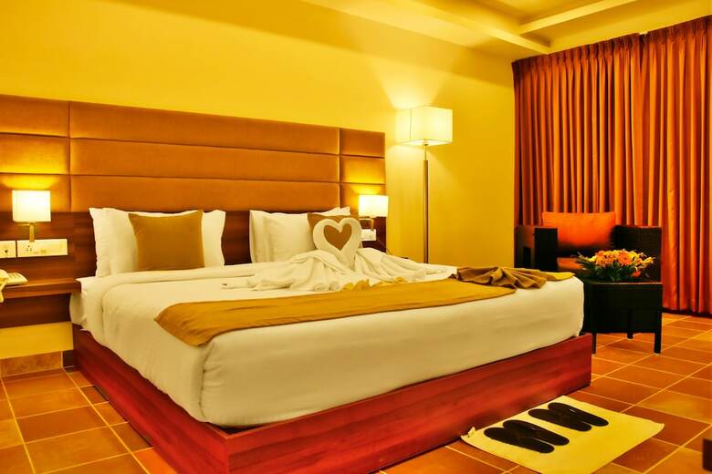 Hotel Athirapally Green Trees