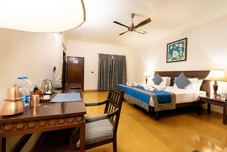 Fort Jadhavgadh -a Gadh Heritage Hotel
