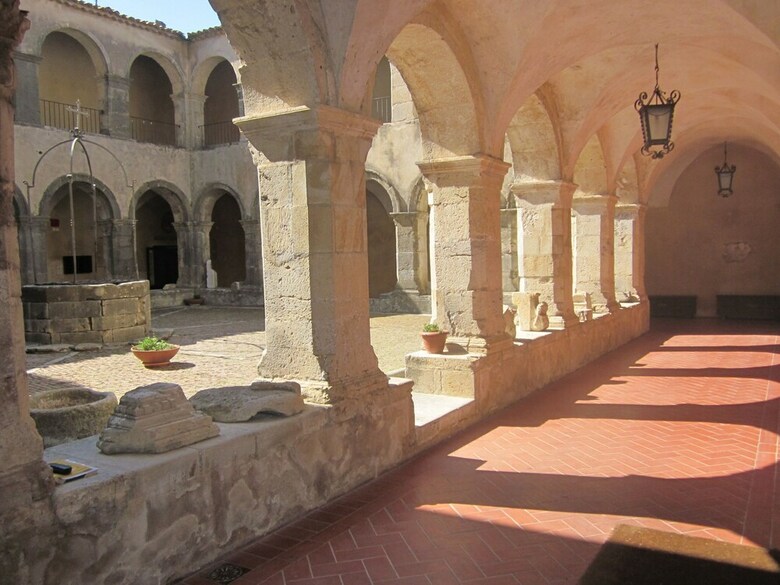 Hotel Castello Di Altomonte