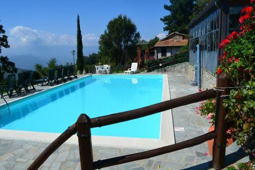 Casenuove Apartment Sleeps 4 Pool
