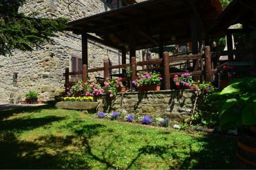 Casenuove Apartment Sleeps 4 Pool