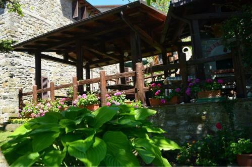 Casenuove Apartment Sleeps 4 Pool