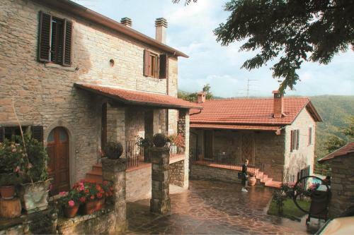 Casenuove Apartment Sleeps 4 Pool