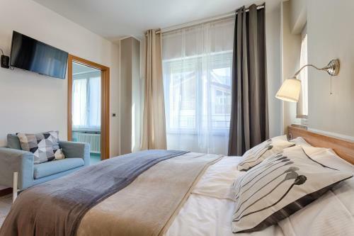 Hostal Vignola Rooms Avio