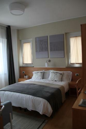 Hostal Vignola Rooms Avio