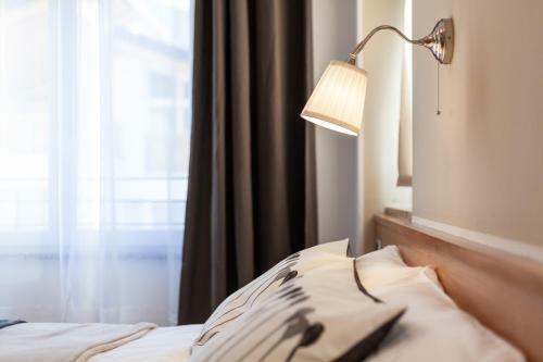 Hostal Vignola Rooms Avio