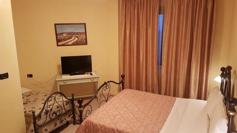 Hotel Le Tre Rose