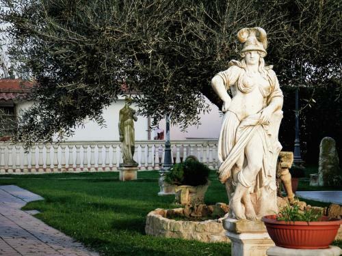 Modern Villa In Anzio Italy With Private Pool