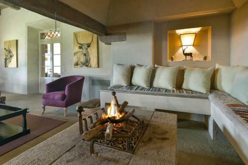 Casa Di Pietra Villa Sleeps 18 Pool Air Con Wifi