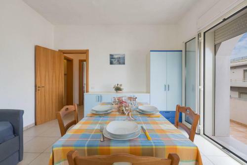 Residence Tab�