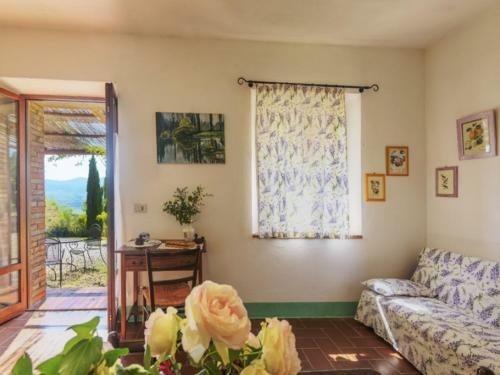 Contignano Villa Sleeps 11 Pool Wifi