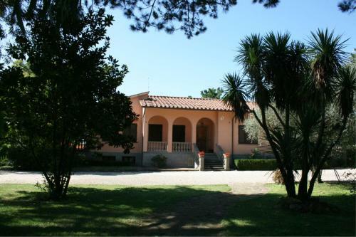 Corchiano Villa Sleeps 8 Pool Wifi