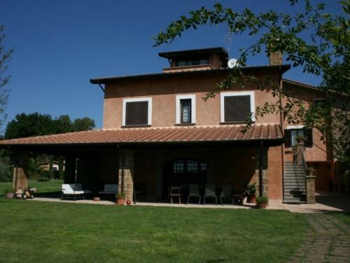 Corchiano Villa Sleeps 12 Pool Wifi