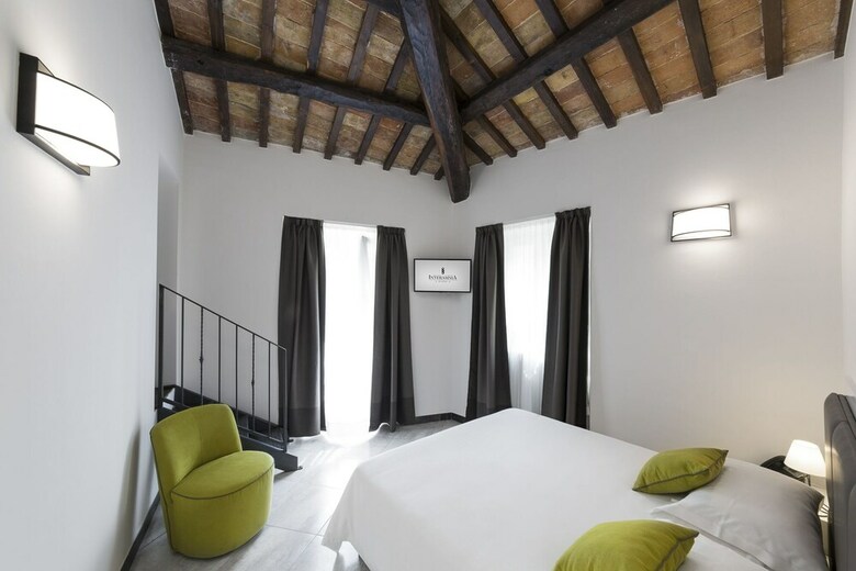Hotel Interamnia Suites