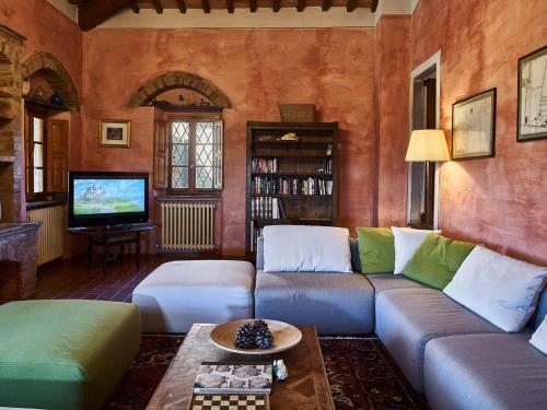 Fiano Villa Sleeps 10 Pool Air Con Wifi