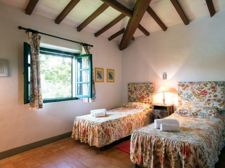 Cozy Farmhouse In Ghizzano Italy With Private Pool