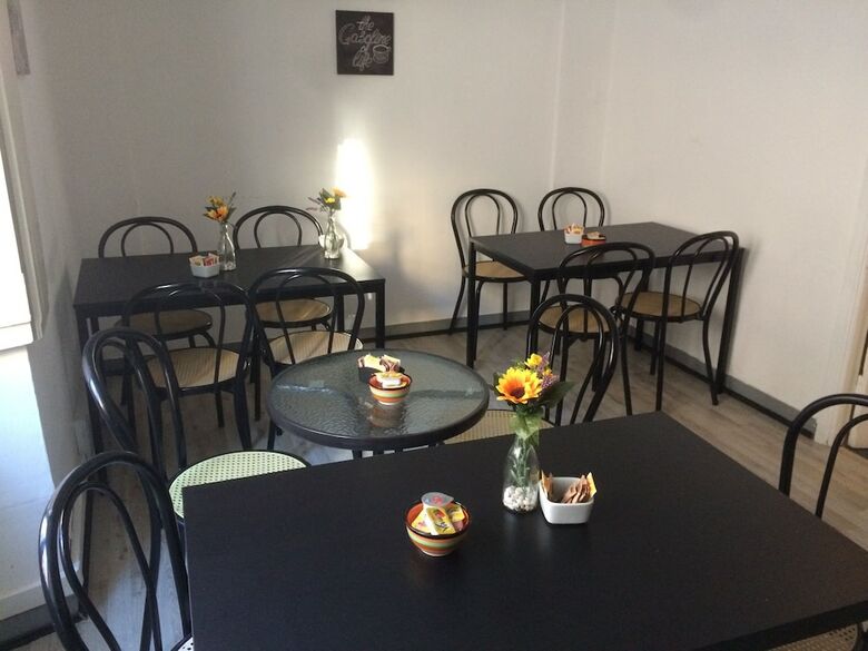 Hostal Guest House Roma