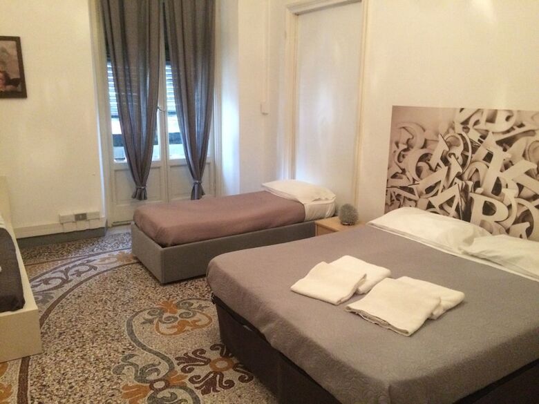 Hostal Guest House Roma