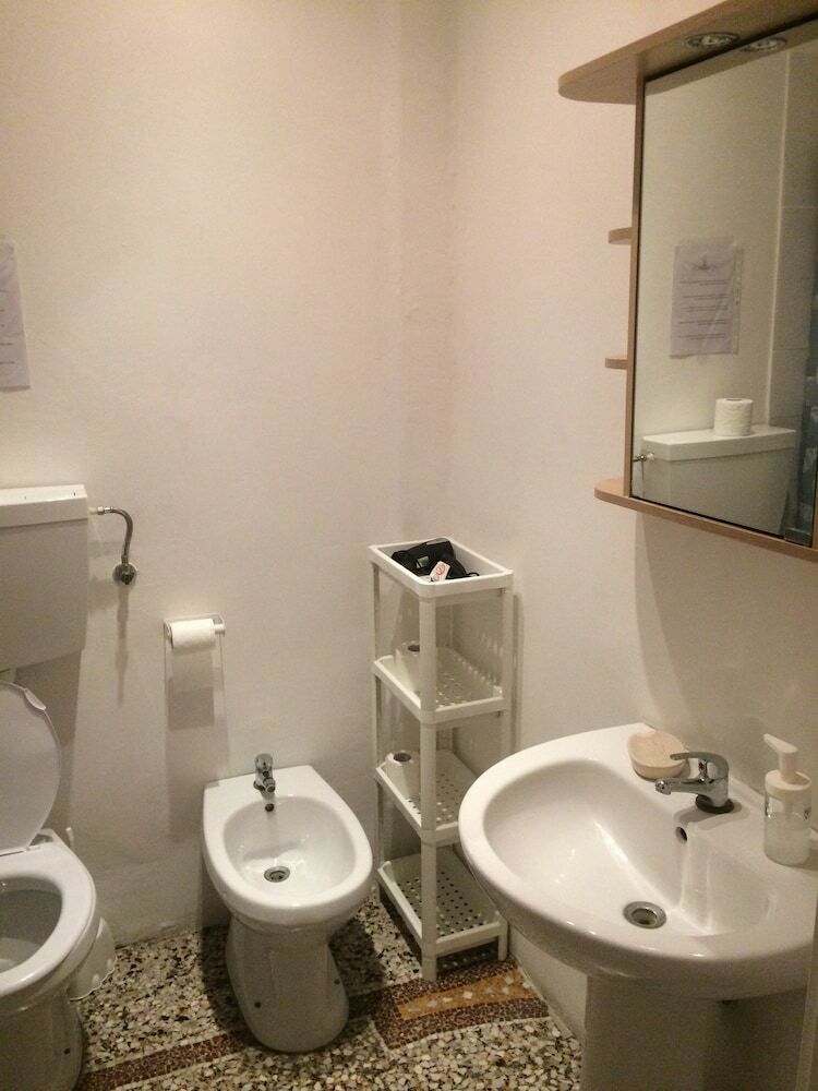 Hostal Guest House Roma
