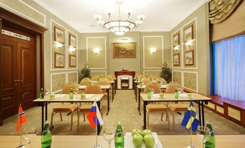 Hotel Park Inn By Radisson Poliarnie Zori