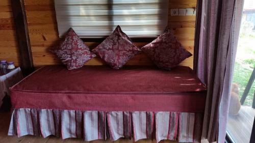Hostal Yediburunlar Lighthouse