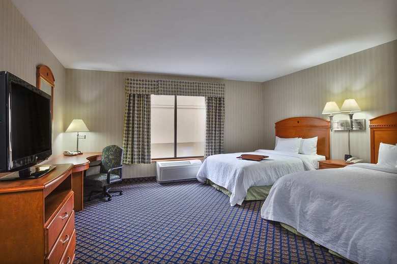 Hotel Hampton Inn And Suites Jamestown