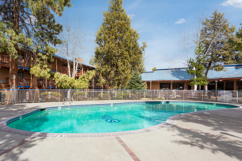 Hotel Shilo Inn Suites
