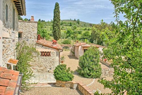 Grassina Ponte A Ema Apartment Sleeps 4 T241474