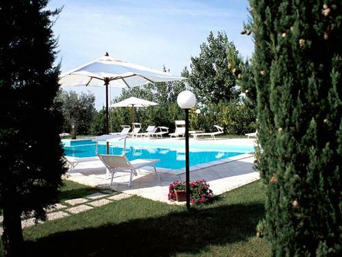 Grosseto Apartment Sleeps 4 Pool Air Con Wifi