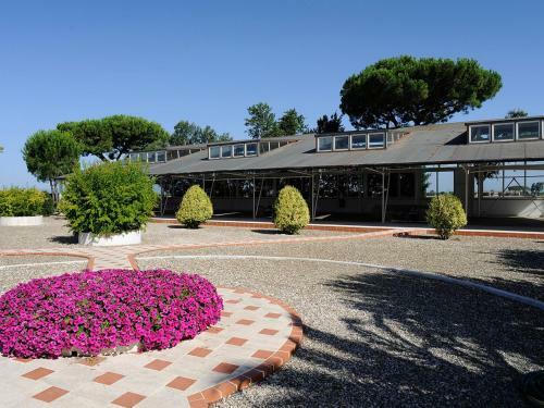 Grosseto Apartment Sleeps 4 Pool Air Con Wifi