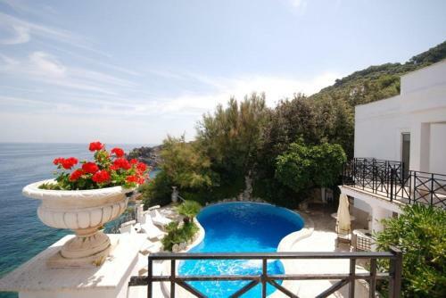 Forio Villa Sleeps 8 Pool Air Con Wifi
