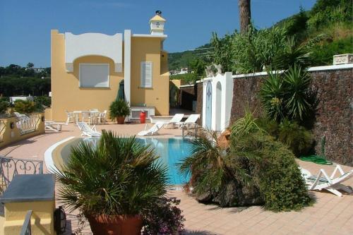 Cretaio Apartment Sleeps 5 Pool