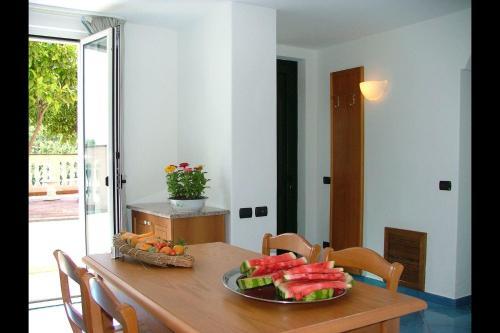 Cretaio Apartment Sleeps 5 Pool