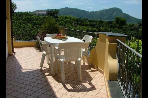 Cretaio Apartment Sleeps 5 Pool